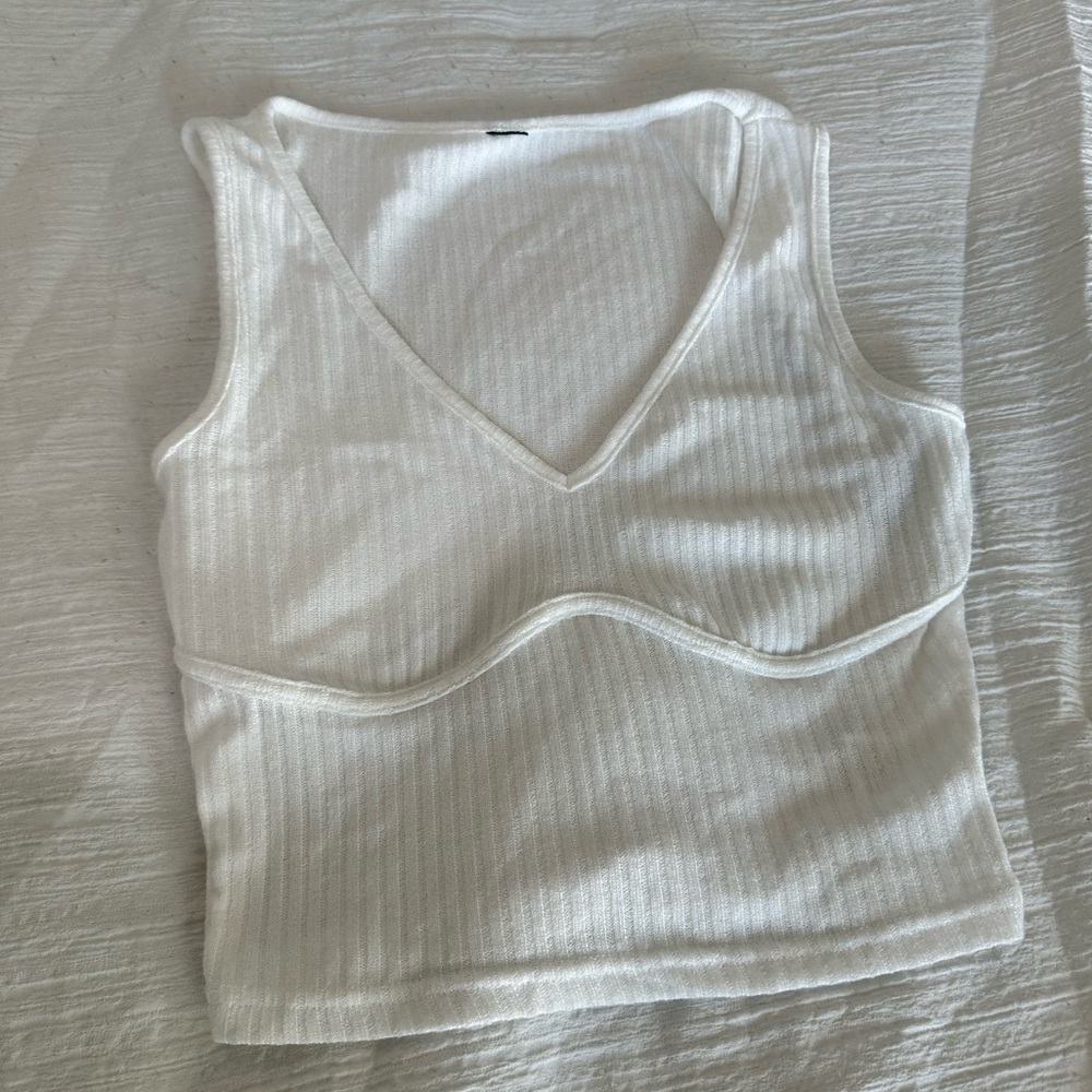 Basic white tank